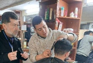 دورة الحلاقة الرجالية في مركز فور هيلب حمص