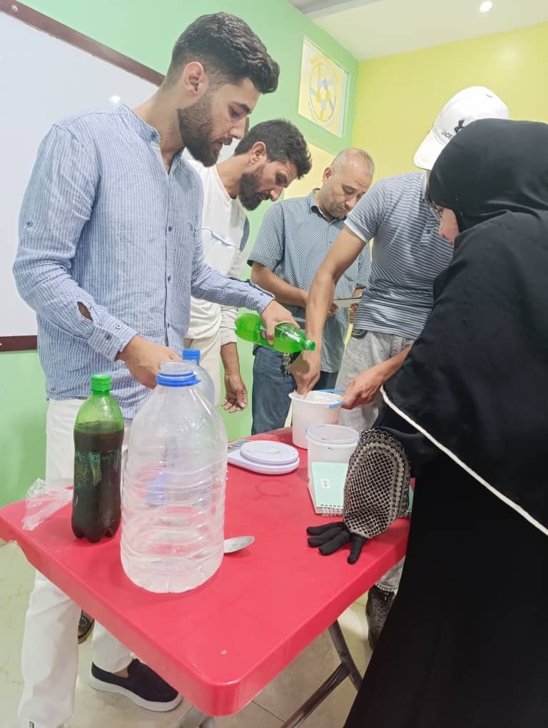 دورة صناعة المنظفات في مركز فور هيلب حمص
